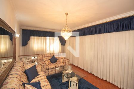 Sala de casa à venda com 3 quartos, 350m² em Vila Gustavo, São Paulo