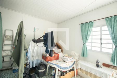 Quarto de Serviço de casa à venda com 3 quartos, 350m² em Vila Gustavo, São Paulo