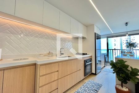 Cozinha de apartamento à venda com 2 quartos, 57m² em Chácara Inglesa, São Paulo