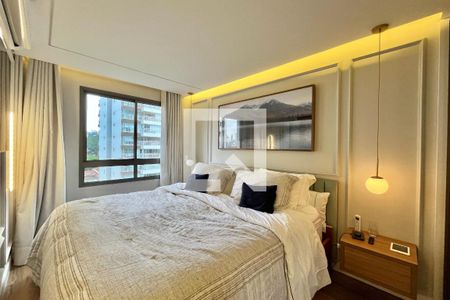 Suíte de apartamento à venda com 2 quartos, 57m² em Chácara Inglesa, São Paulo