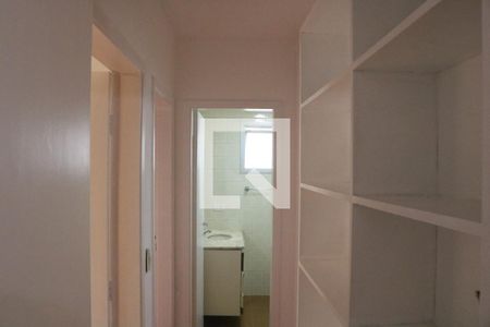 Corredor de apartamento para alugar com 3 quartos, 90m² em Perdizes, São Paulo