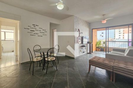 Sala de apartamento para alugar com 2 quartos, 90m² em Vila Júlia, Guarujá