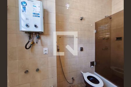 Banheiro Corredor de apartamento à venda com 3 quartos, 120m² em Tijuca, Rio de Janeiro