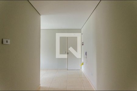 Sala de kitnet/studio para alugar com 1 quarto, 40m² em Jardim Jaragua (sao Domingos), São Paulo