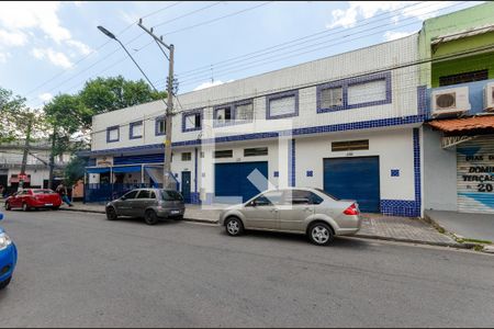 Fachada de kitnet/studio para alugar com 1 quarto, 40m² em Jardim Jaragua (sao Domingos), São Paulo