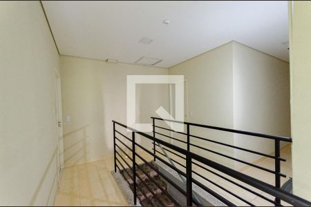 Corredor de kitnet/studio para alugar com 1 quarto, 40m² em Jardim Jaragua (sao Domingos), São Paulo