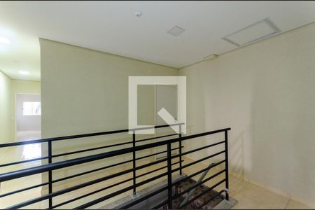 Corredor de kitnet/studio para alugar com 1 quarto, 40m² em Jardim Jaragua (sao Domingos), São Paulo