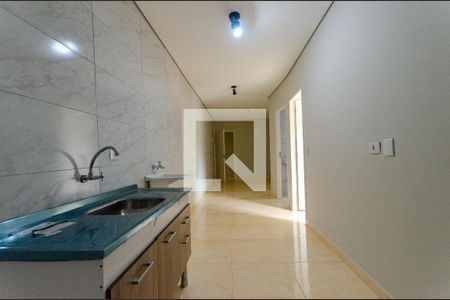 Cozinha de apartamento para alugar com 2 quartos, 40m² em Jardim Jaragua (sao Domingos), São Paulo