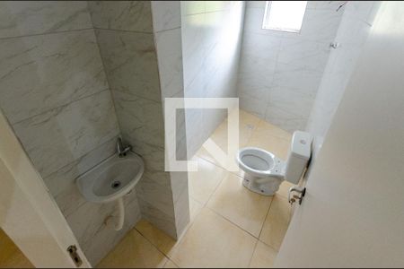 Banheiro de apartamento para alugar com 2 quartos, 40m² em Jardim Jaragua (sao Domingos), São Paulo