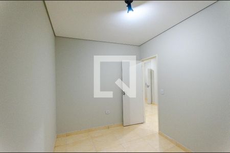 Quarto de apartamento para alugar com 1 quarto, 40m² em Jardim Jaragua (sao Domingos), São Paulo
