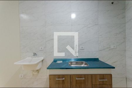 Cozinha de apartamento para alugar com 1 quarto, 40m² em Jardim Jaragua (sao Domingos), São Paulo