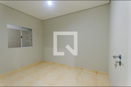 Quarto de apartamento para alugar com 1 quarto, 40m² em Jardim Jaragua (sao Domingos), São Paulo