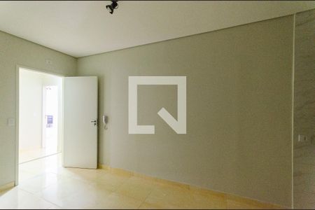 Sala de apartamento para alugar com 2 quartos, 40m² em Jardim Jaragua (sao Domingos), São Paulo