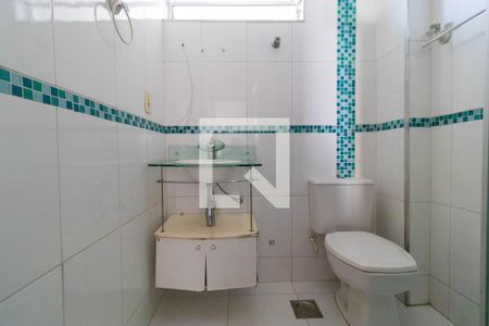 Banheiro de apartamento à venda com 3 quartos, 70m² em Jardim Garcia, Campinas