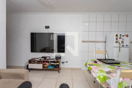 Edícula - sala / cozinha de casa à venda com 5 quartos, 330m² em Piraporinha, Diadema