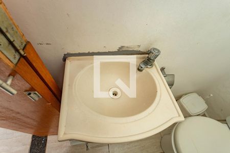 Lavabo de casa à venda com 5 quartos, 330m² em Piraporinha, Diadema