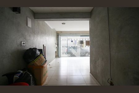 Garagem de casa à venda com 5 quartos, 300m² em Vila Antonieta, São Paulo