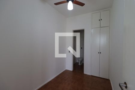Quarto de Serviço de apartamento para alugar com 2 quartos, 80m² em Centro, Ribeirão Preto