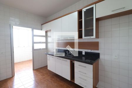 Cozinha de apartamento para alugar com 2 quartos, 80m² em Centro, Ribeirão Preto