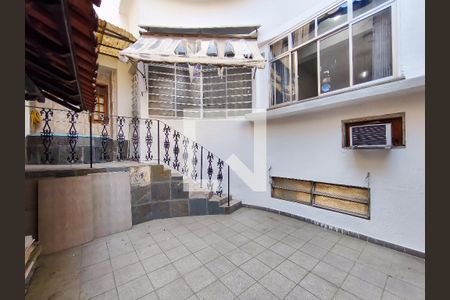 Quintal de apartamento à venda com 4 quartos, 250m² em Tijuca, Rio de Janeiro