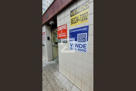Plaquinha instalada de apartamento à venda com 3 quartos, 161m² em Alto Barroca, Belo Horizonte