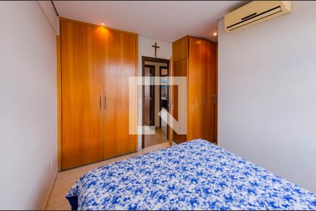 Suíte de apartamento à venda com 3 quartos, 161m² em Alto Barroca, Belo Horizonte