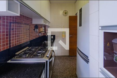 Cozinha de apartamento à venda com 3 quartos, 161m² em Alto Barroca, Belo Horizonte