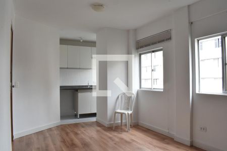 Apartamento para alugar com 1 quarto, 33m² em Centro, Curitiba