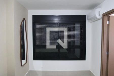 Quarto 1 de apartamento para alugar com 2 quartos, 185m² em Setor Oeste, Goiânia