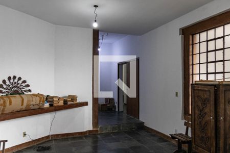 Depósito de casa à venda com 4 quartos, 354m² em Santa Lúcia, Belo Horizonte