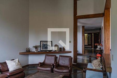 Sala de casa à venda com 4 quartos, 354m² em Santa Lúcia, Belo Horizonte