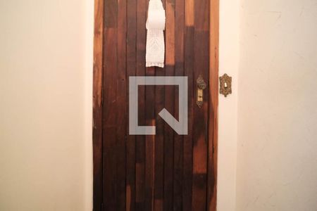 Lavabo de casa à venda com 3 quartos, 140m² em Ponte Rasa, São Paulo