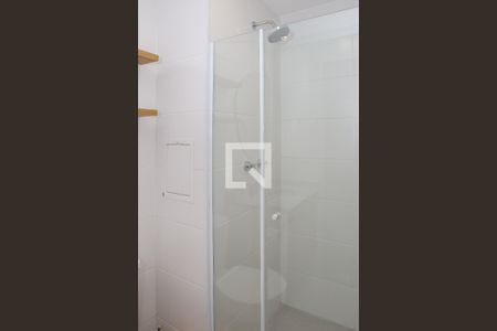 Banheiro de kitnet/studio para alugar com 1 quarto, 30m² em Perdizes, São Paulo