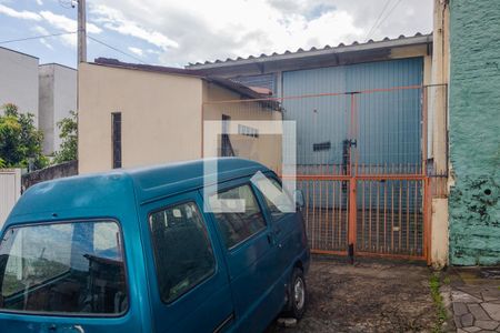 Fachada de casa à venda com 2 quartos, 70m² em Partenon, Porto Alegre
