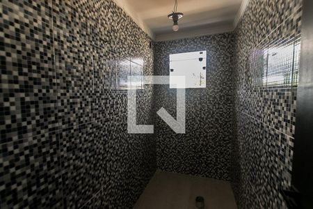 Banheiro  de casa de condomínio para alugar com 2 quartos, 100m² em Jardim das Margaridas, Salvador