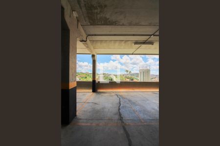 Garagem de apartamento à venda com 2 quartos, 43m² em Xodó Marize, Belo Horizonte
