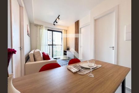 Sala de apartamento para alugar com 2 quartos, 39m² em Campo Belo, São Paulo