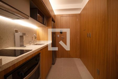 Cozinha de kitnet/studio para alugar com 1 quarto, 24m² em Paraíso, São Paulo