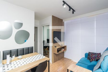 Sala de apartamento à venda com 2 quartos, 42m² em Vista Alegre, Rio de Janeiro