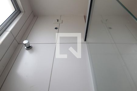 Banheiro da Suite de apartamento à venda com 2 quartos, 55m² em Castelo, Belo Horizonte
