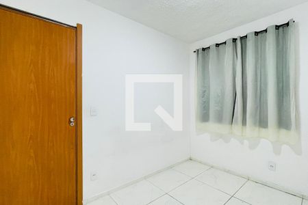 Quarto 1 de apartamento para alugar com 2 quartos, 39m² em Jardim Nova Cidade, Guarulhos
