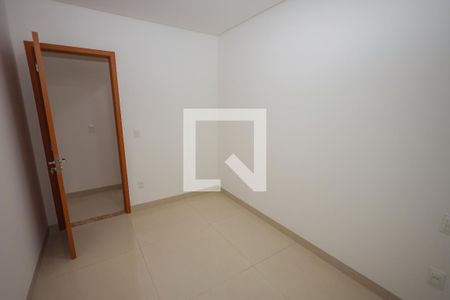 Quarto 2 de apartamento para alugar com 3 quartos, 75m² em Jardim América, Goiânia
