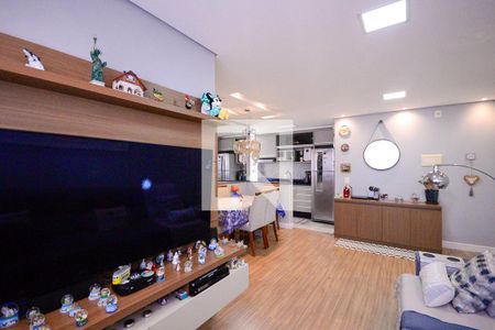 Sala de apartamento à venda com 3 quartos, 62m² em Jardim Santa Emilia, São Paulo