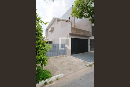 Fachada de casa à venda com 4 quartos, 280m² em Vila Matilde, São Paulo