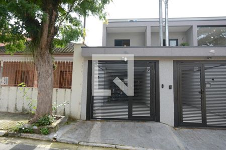 Fachada de casa à venda com 3 quartos, 110m² em Jardim Umuarama, São Paulo