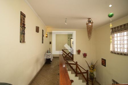 Hall de casa à venda com 3 quartos, 380m² em Vila Leonor, São Paulo