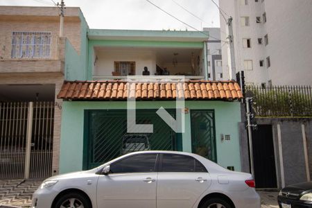 Fachada de casa à venda com 3 quartos, 380m² em Vila Leonor, São Paulo
