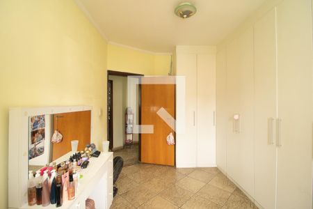Quarto 2 de casa à venda com 3 quartos, 380m² em Vila Leonor, São Paulo