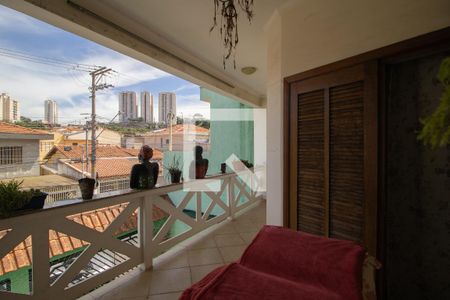 Varanda de casa à venda com 3 quartos, 380m² em Vila Leonor, São Paulo