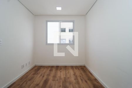 Sala de apartamento para alugar com 2 quartos, 42m² em Parque Arariba, São Paulo